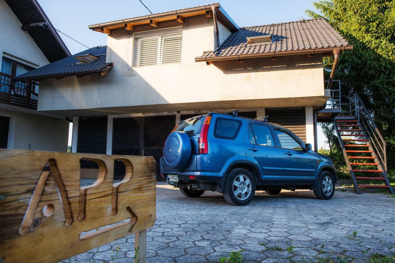 Apartment Harmony Ljubljana Ngoại thất bức ảnh